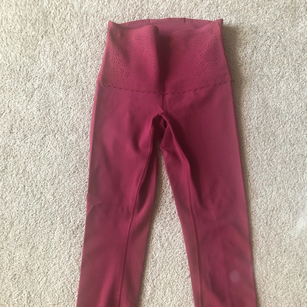 Lululemon Cranberry Leggings
